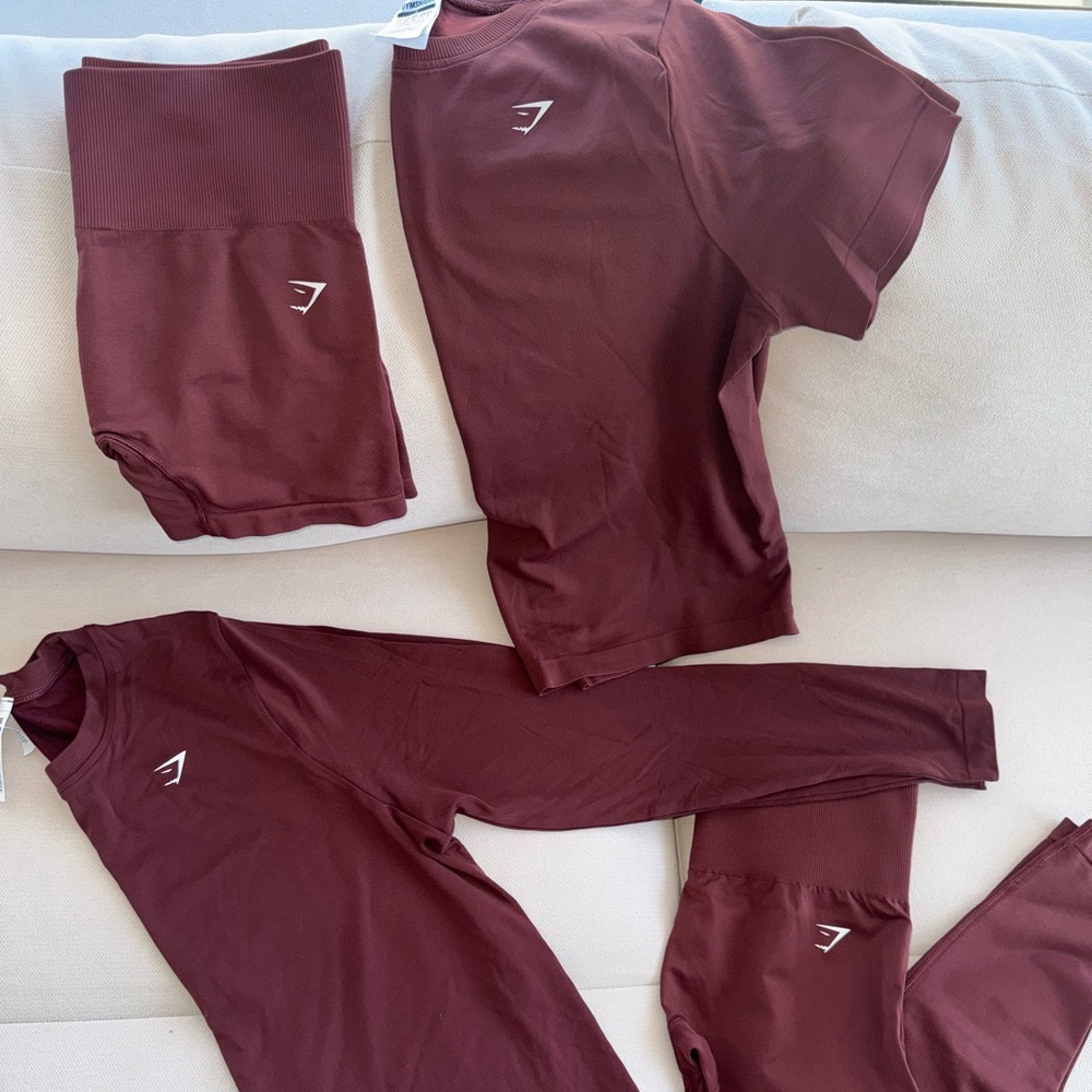 Gymshark Everyday Seamless Bundle- Burgundy Brown